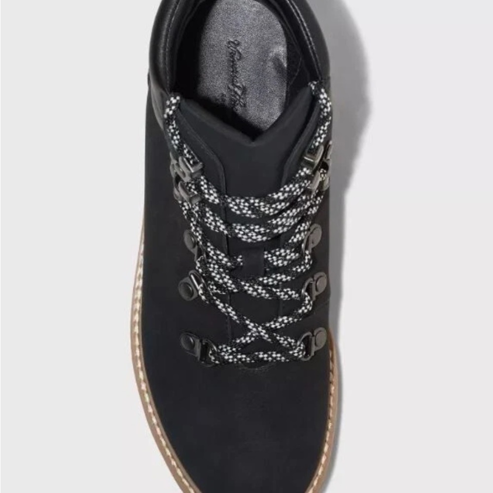 Women's Tully Lace-Up Winter Hiking Boots Black - Universal Thread -9.5 NWT - Picture 3 of 5
